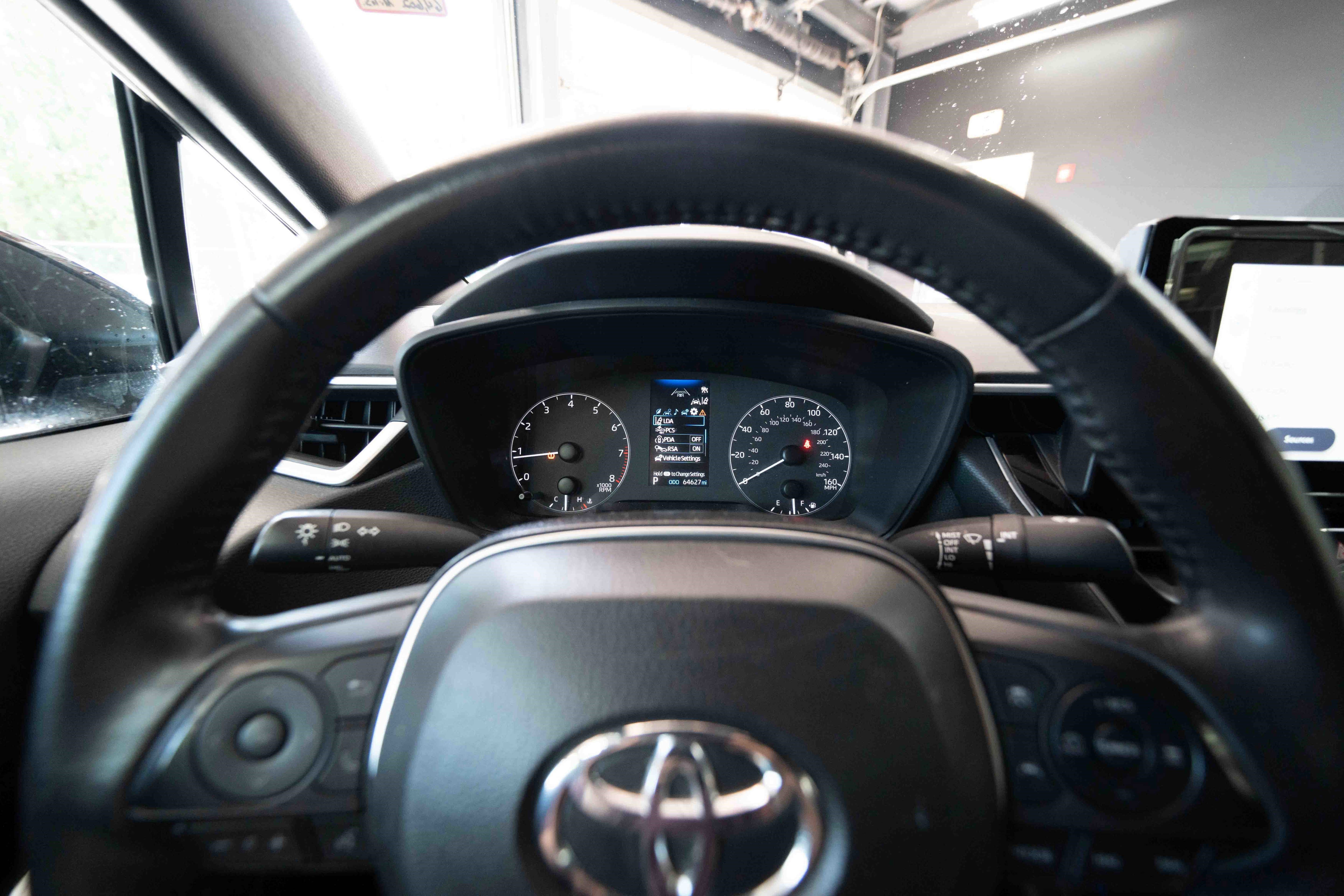 Used 2024 Toyota Corolla SE FWD image 15