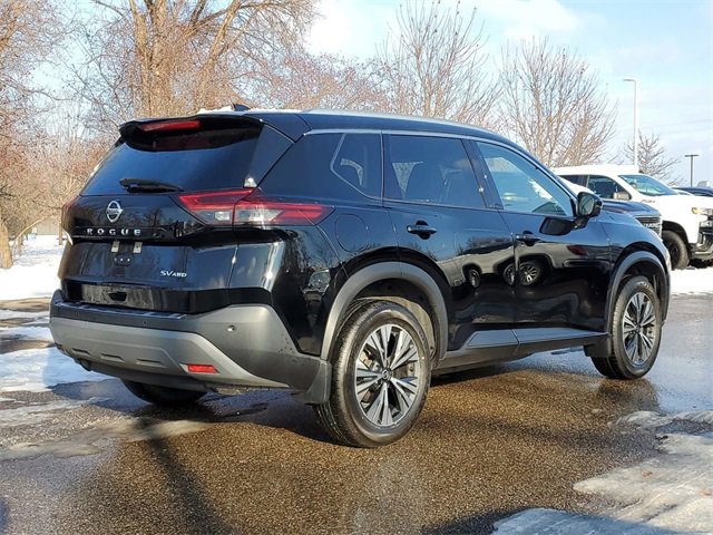 Used 2021 Nissan Rogue SV w/ Premium Package image 4