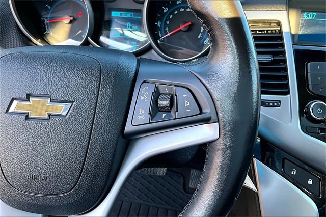 Used 2014 Chevrolet Cruze LT image 11