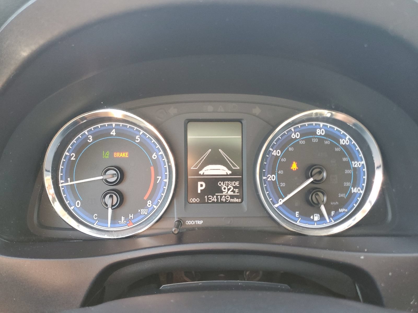 Used 2018 Toyota Corolla LE FWD image 18