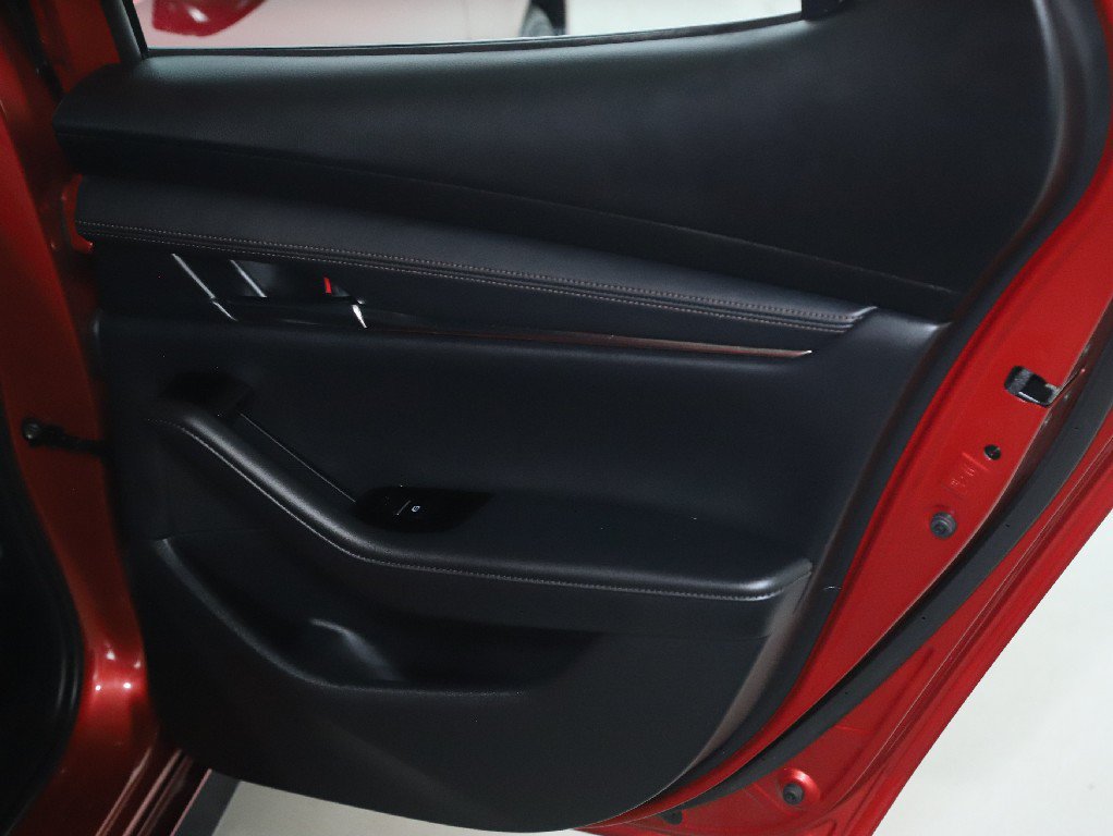 Certified 2025 MAZDA MAZDA3 s FWD image 32