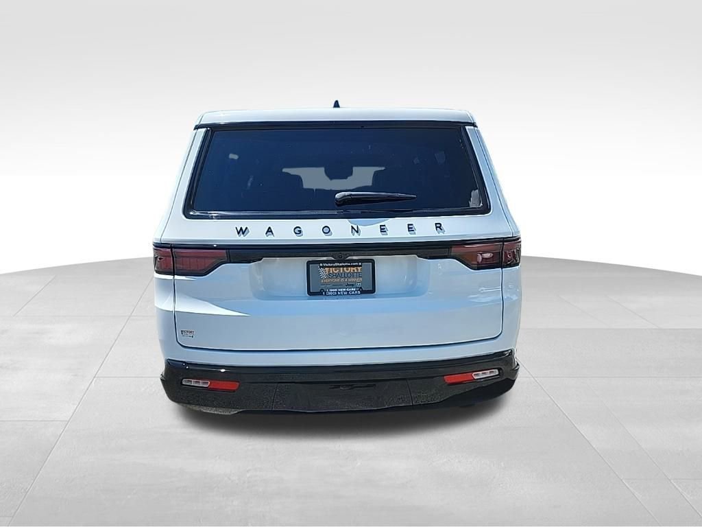 New 2025 Jeep Wagoneer L Series II image 6