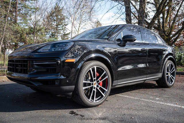 Used 2024 Porsche Cayenne S AWD/4WD image 14