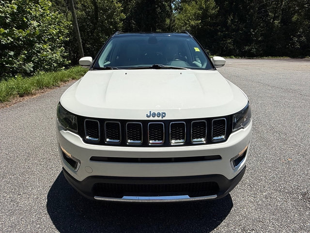 Used 2019 Jeep Compass Limited AWD/4WD image 3