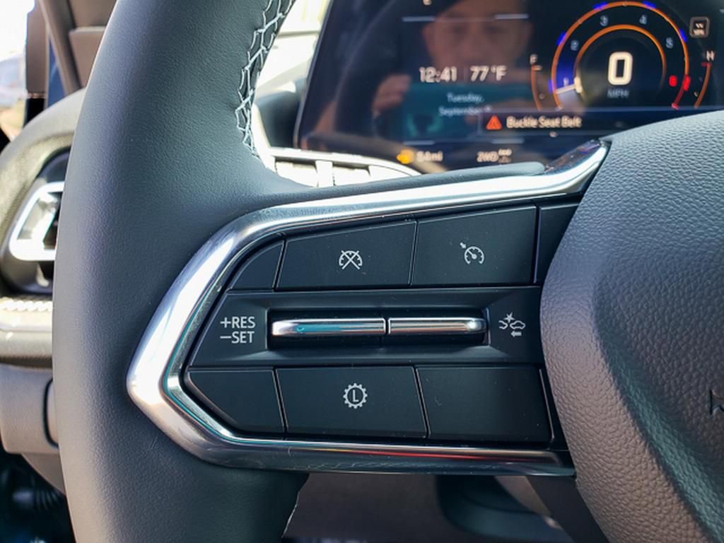 New 2026 Chevrolet Traverse LT w/ Driver Confidence Package image 18