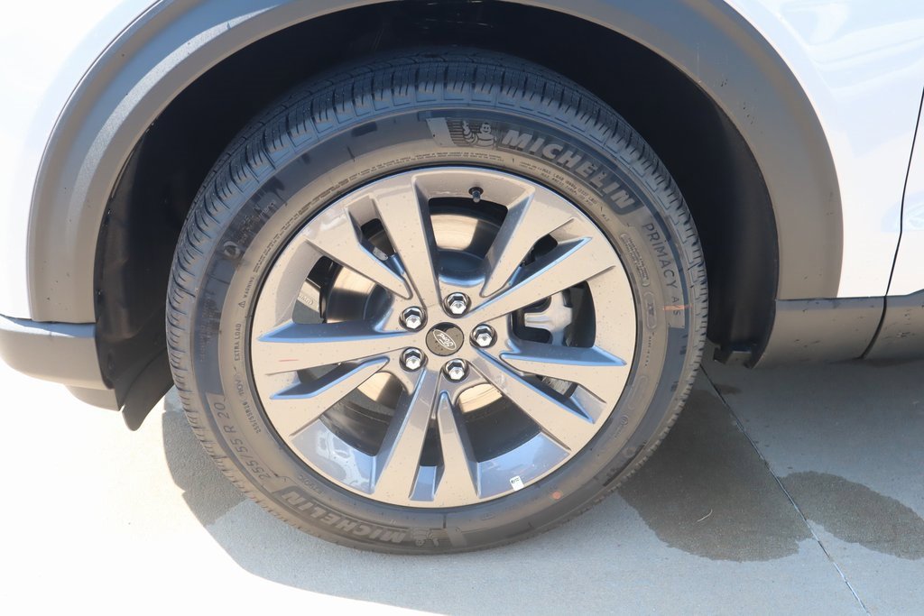 New 2025 Ford Explorer Active w/ Active Comfort Package image 19