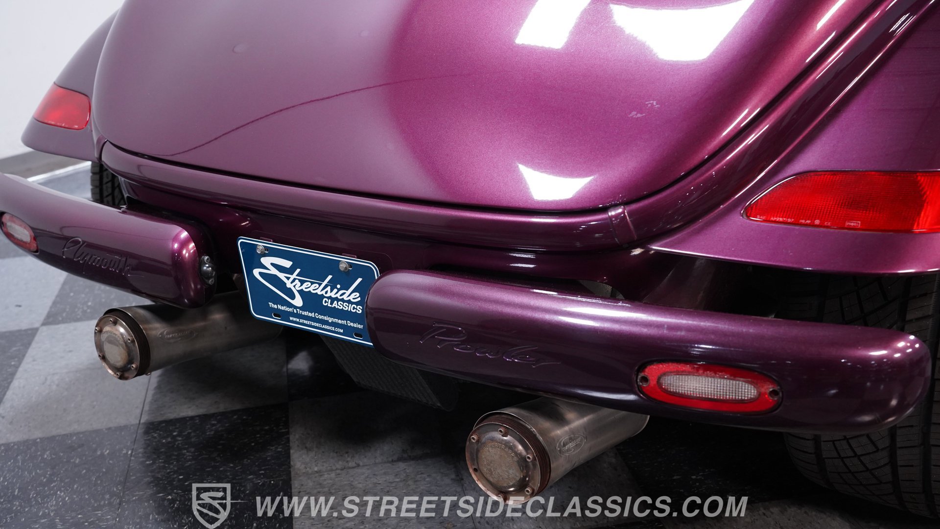 Used 1999 Plymouth Prowler RWD image 22