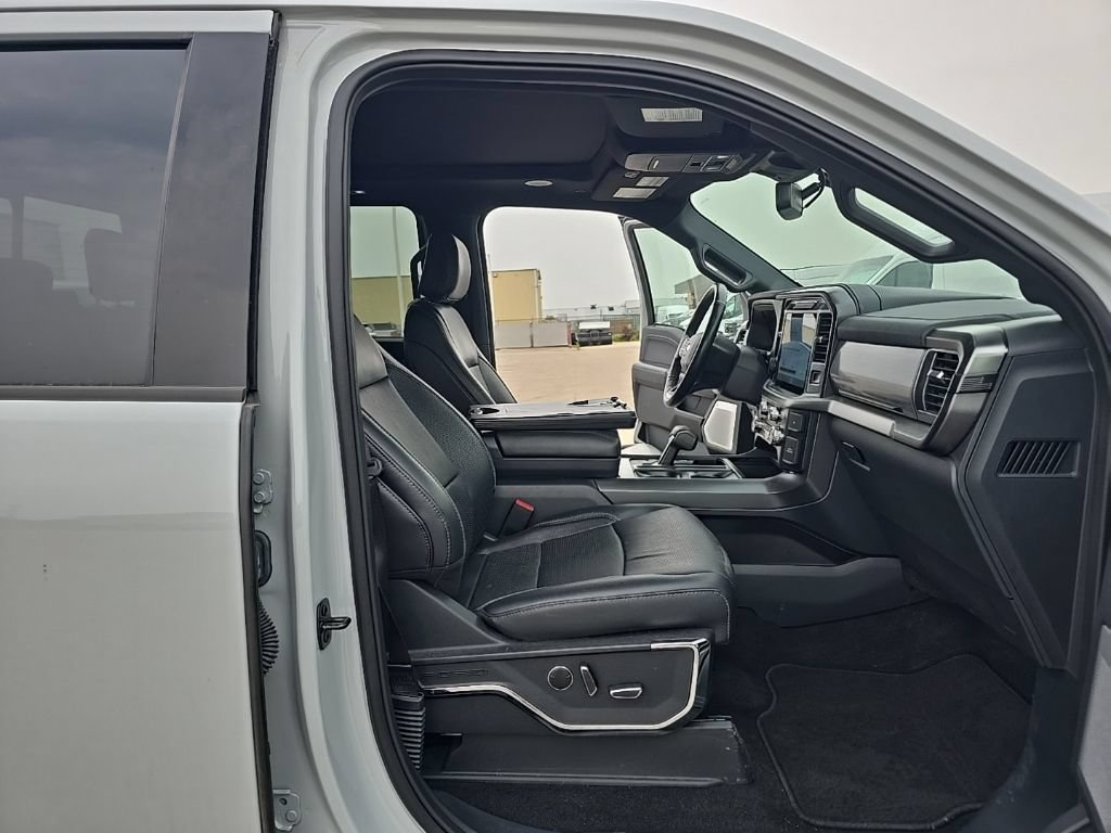 Used 2024 Ford F150 Lariat w/ Equipment Group 502A High AWD/4WD image 18