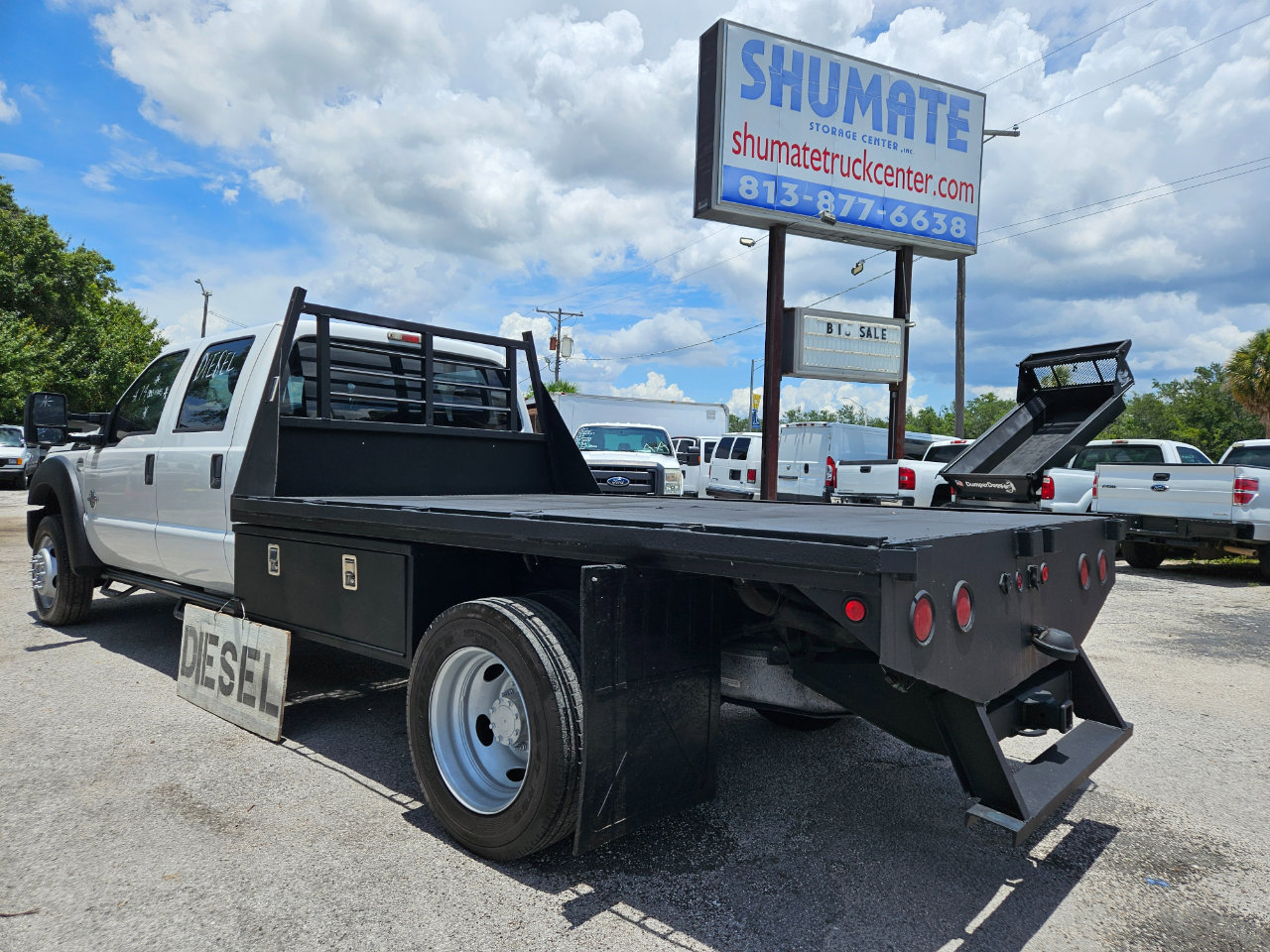 Used 2011 Ford F550 2WD Crew Cab Super Duty w/ Payload Upgrade Pkg image 5