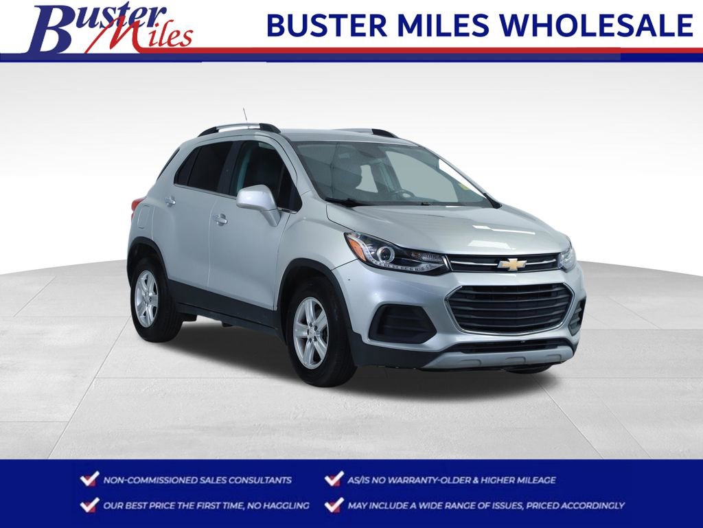 Used 2020 Chevrolet Trax LT w/ LT Convenience Package FWD image 1
