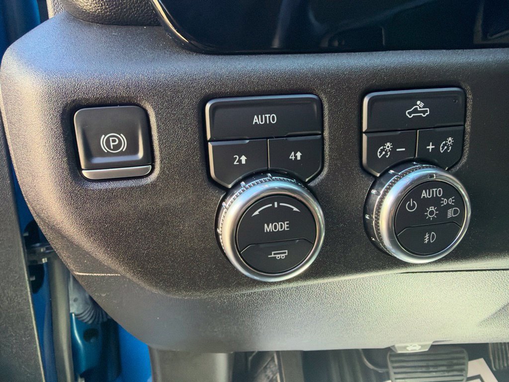 Used 2024 GMC Sierra 1500 Elevation AWD/4WD image 10