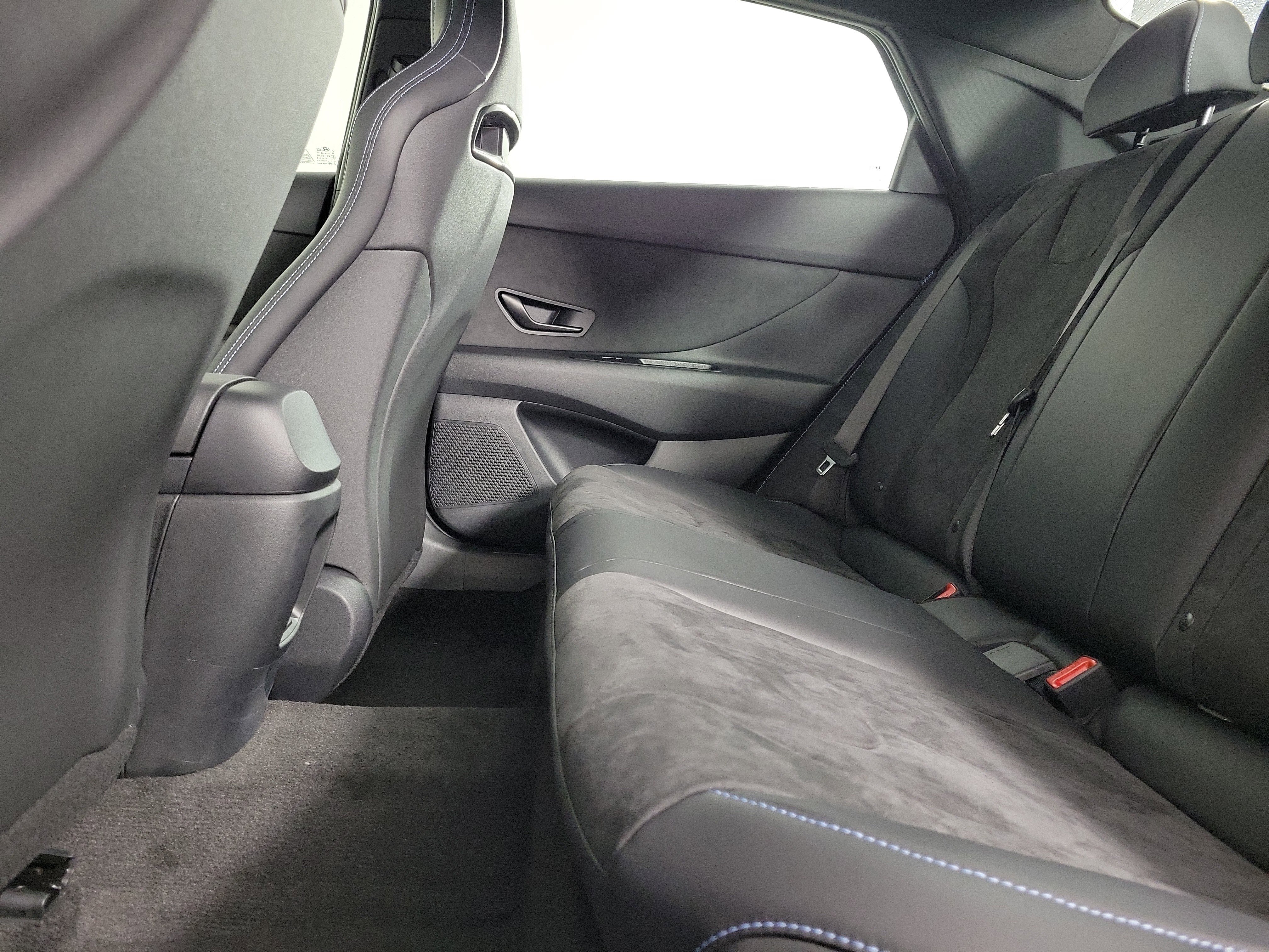 New 2026 Hyundai Elantra N w/ Cargo Package image 32