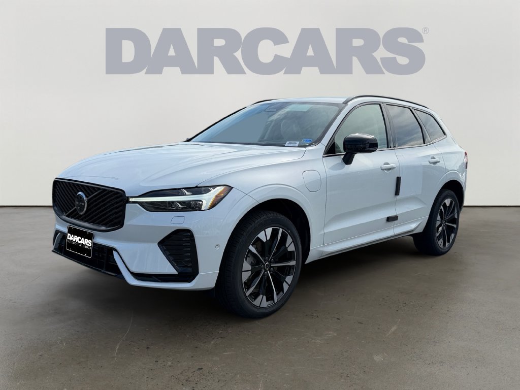 New 2026 Volvo XC60 T8 Ultra w/ Climate Package AWD/4WD image 2