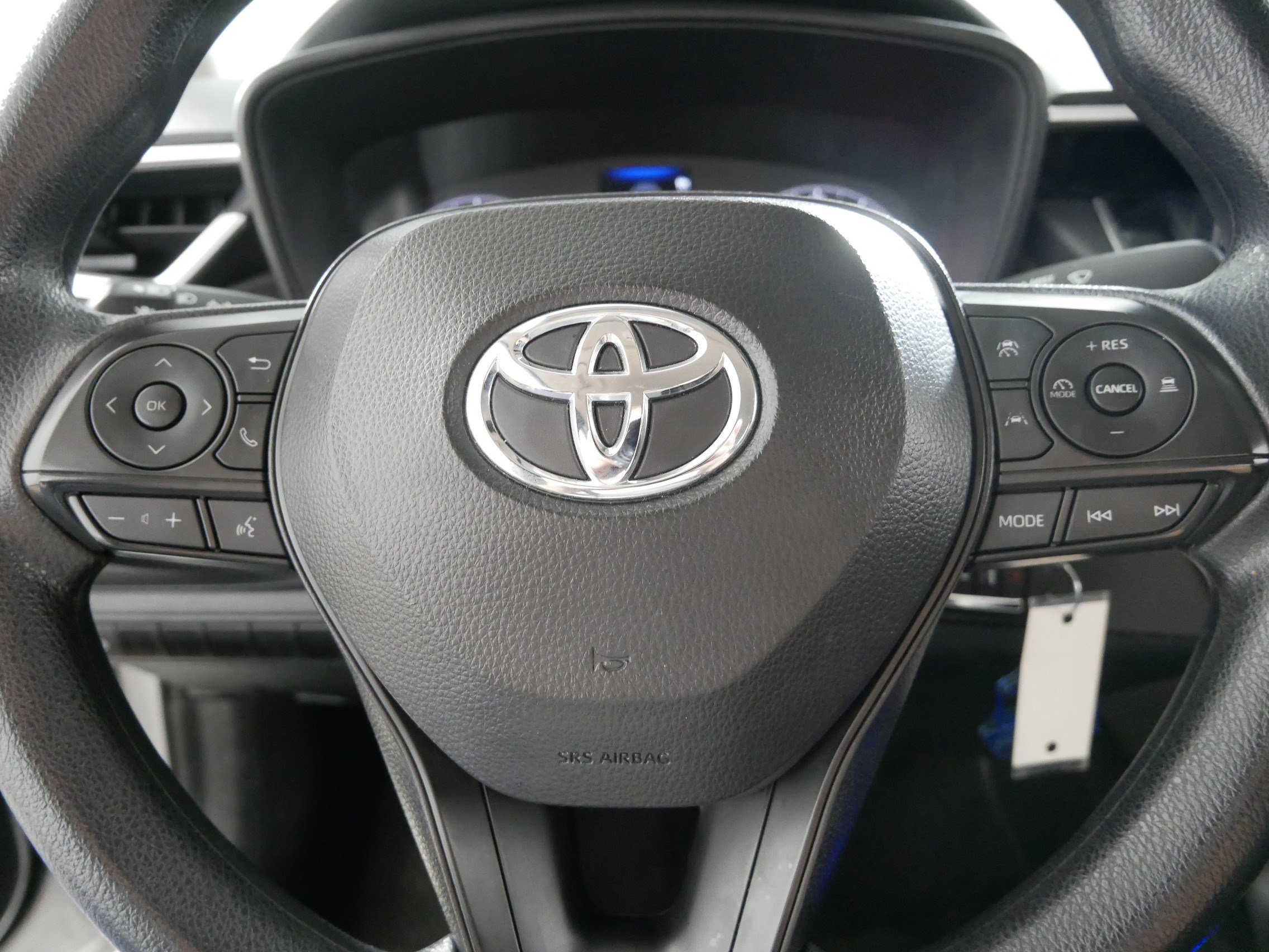 Used 2024 Toyota Corolla LE FWD image 25