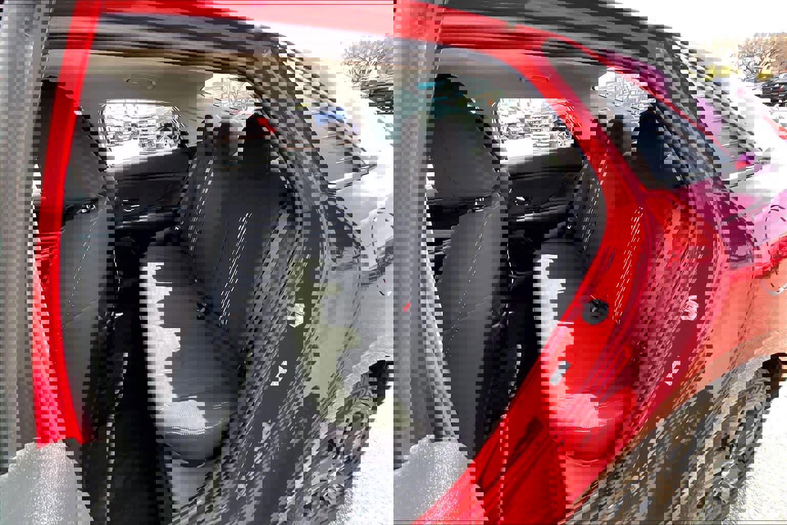 Used 2023 Hyundai Elantra SEL w/ Preferred Accessory Package image 20