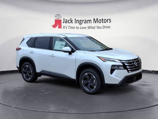 Certified 2026 Nissan Rogue SV FWD image 7