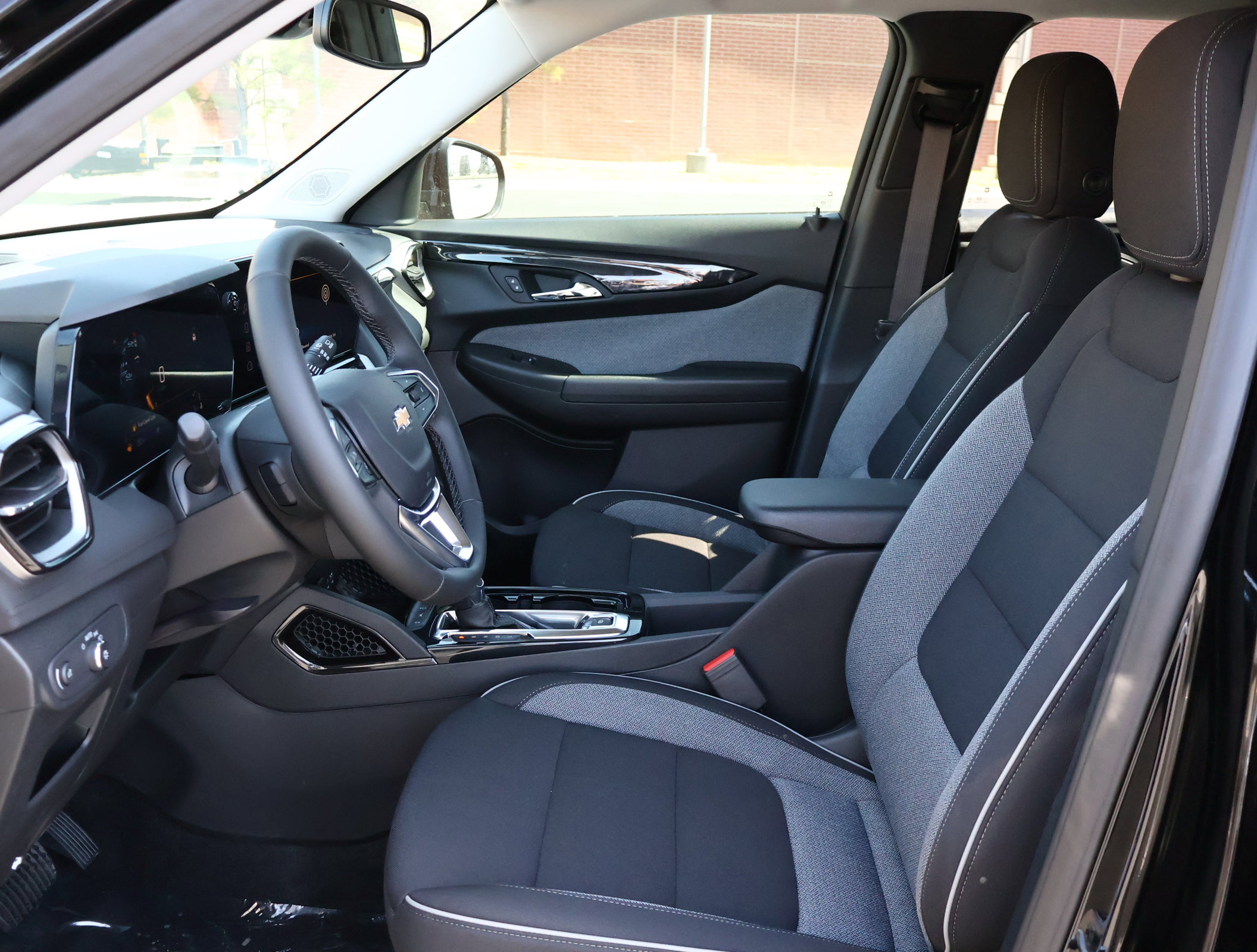 New 2026 Chevrolet TrailBlazer LT w/ Convenience Package image 11