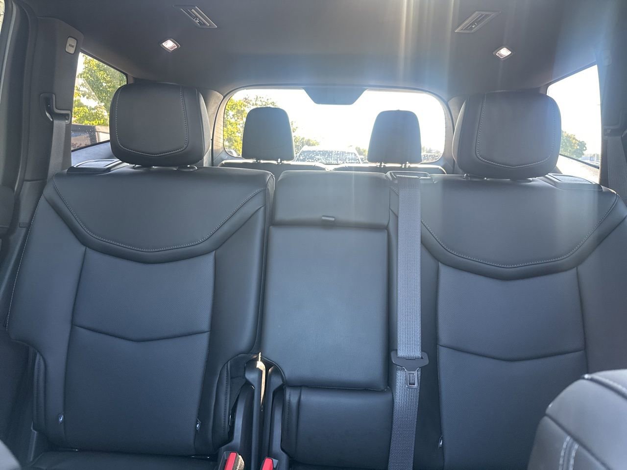 Used 2024 Cadillac XT6 Sport w/ Technology Package image 31