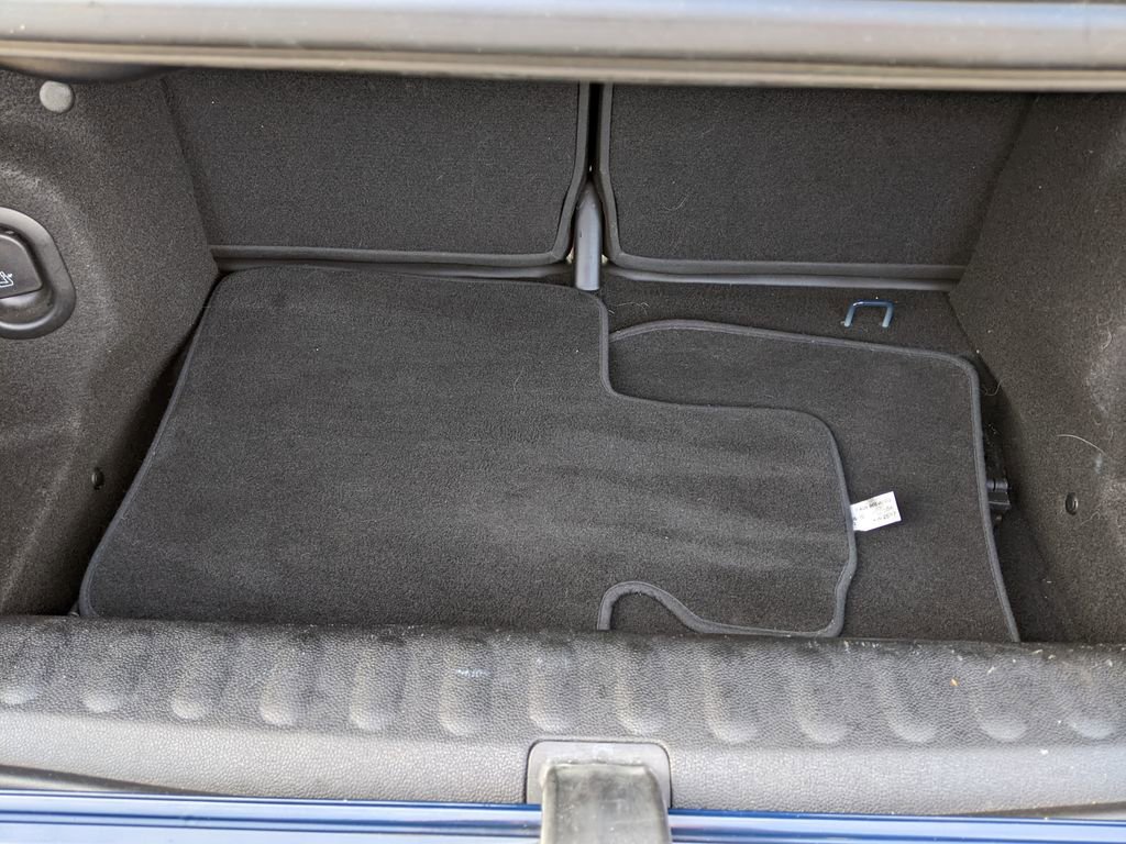 Used 2018 MINI Cooper S image 26