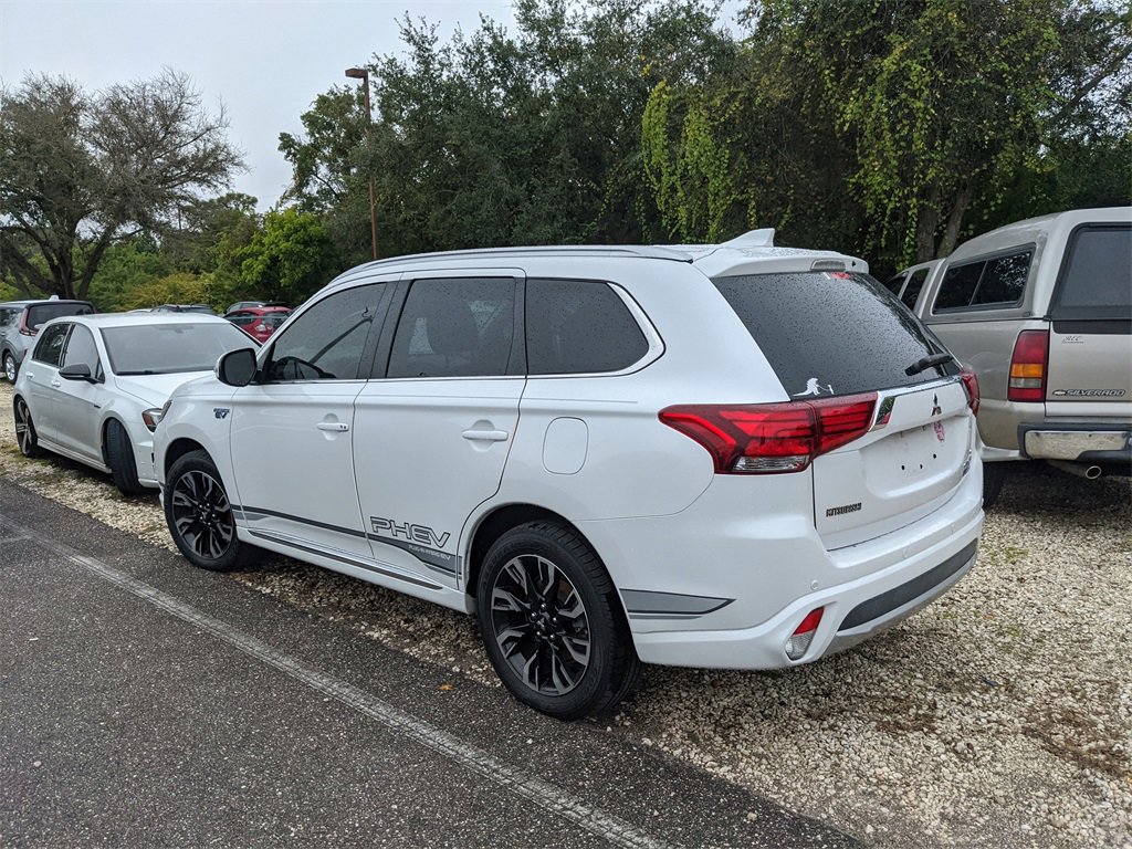 Used 2018 Mitsubishi Outlander GT image 10