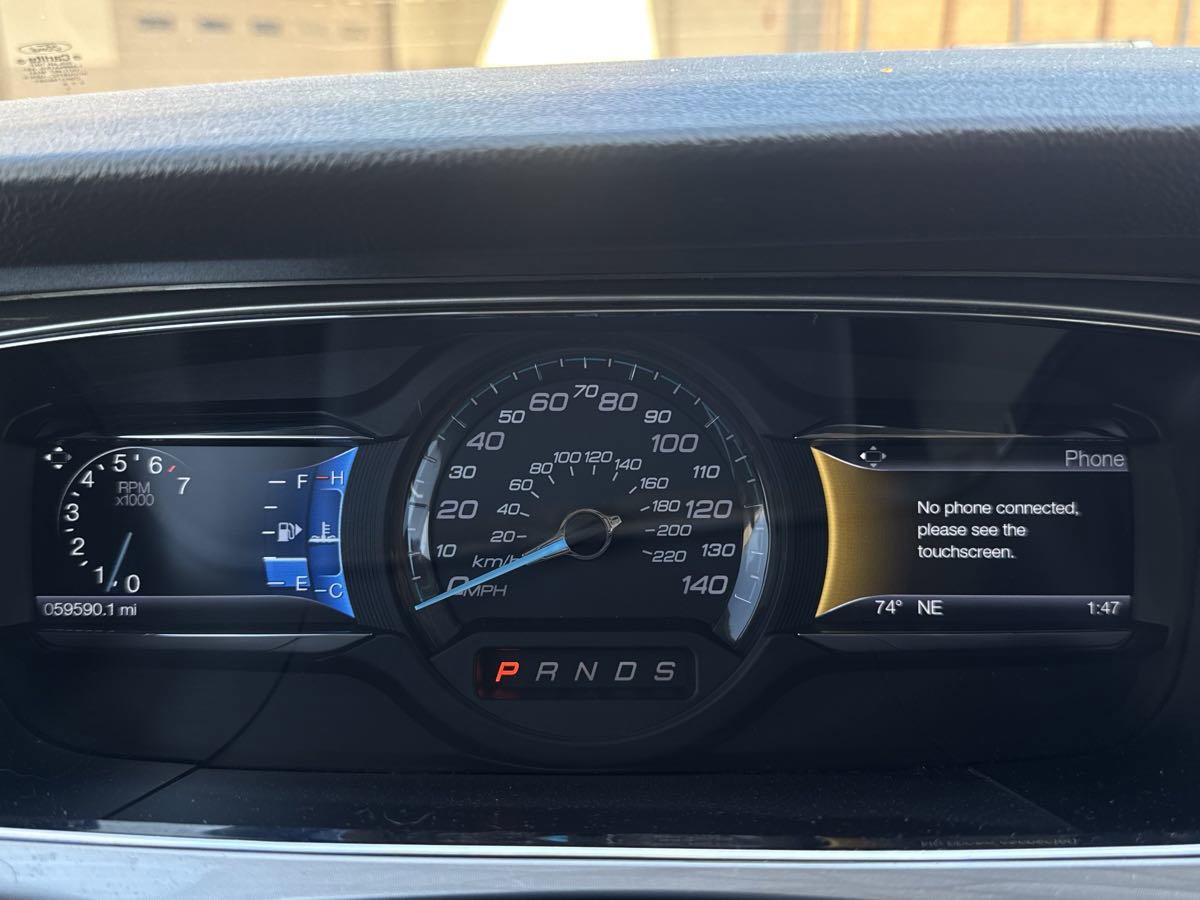 Used 2016 Ford Taurus SEL w/ Equipment Group 201A image 11