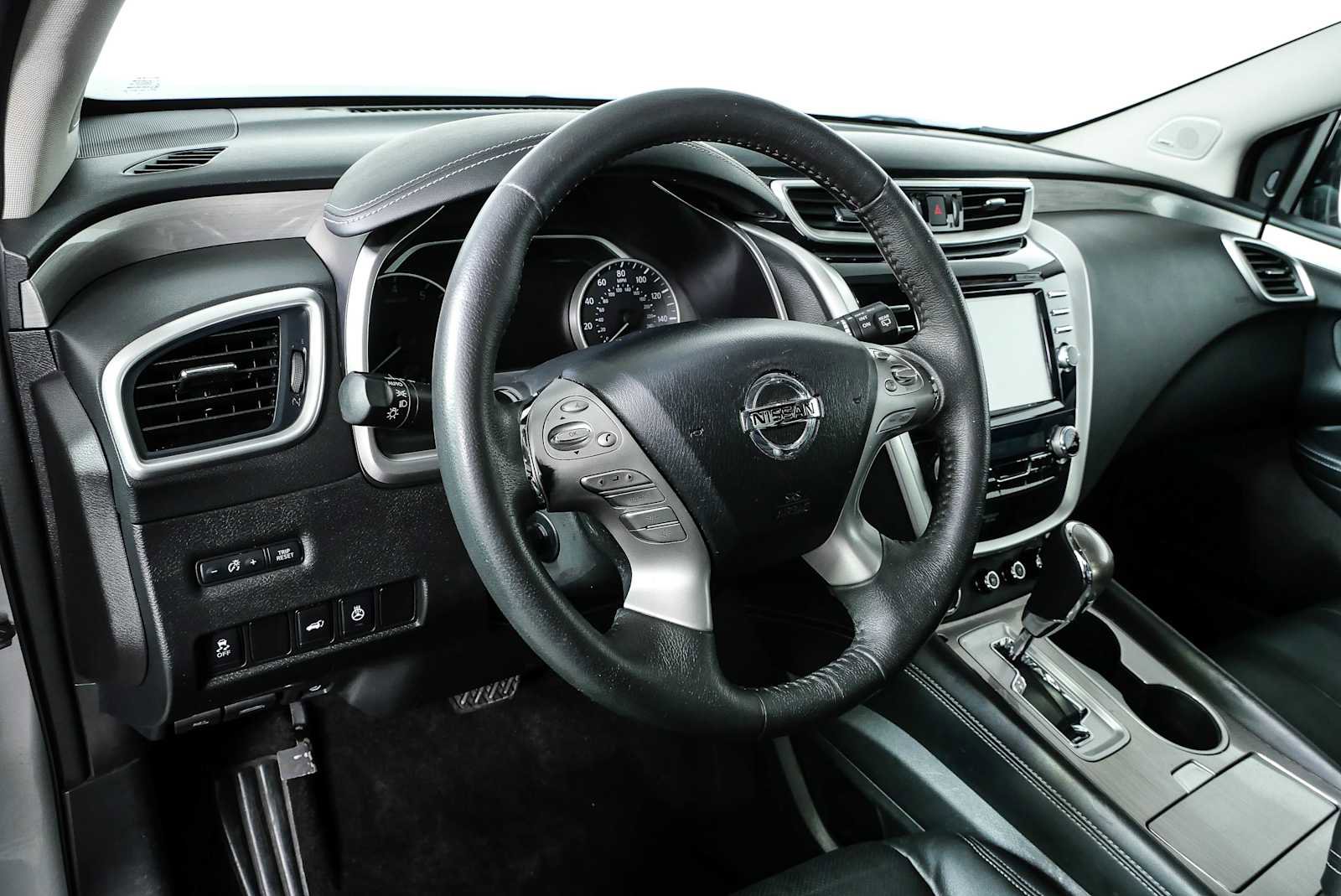 Used 2015 Nissan Murano Platinum w/ Platinum Technology Package AWD/4WD image 4
