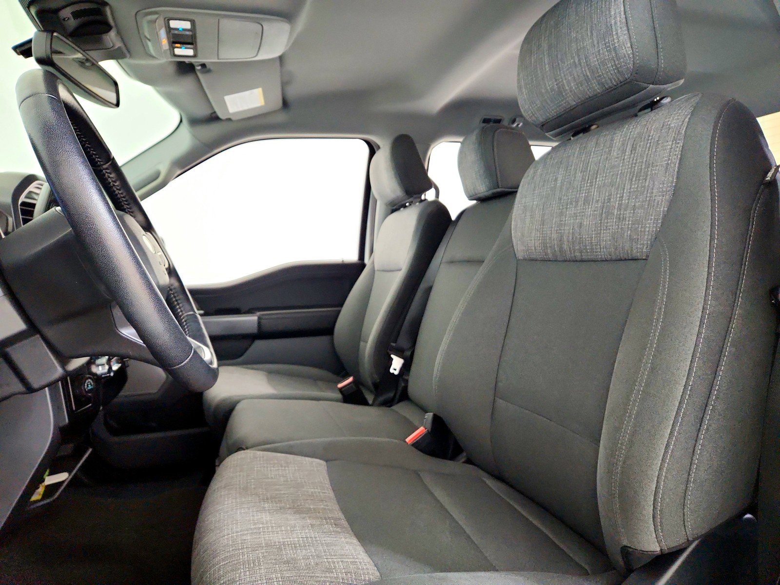 Used 2021 Ford F150 Lariat image 11