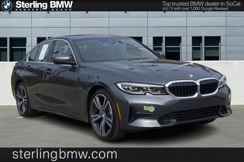 Used 2022 BMW 330e w/ Driving Assistance Package image 1