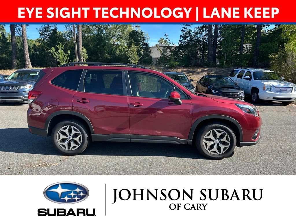 Used 2022 Subaru Forester Premium AWD/4WD image 3