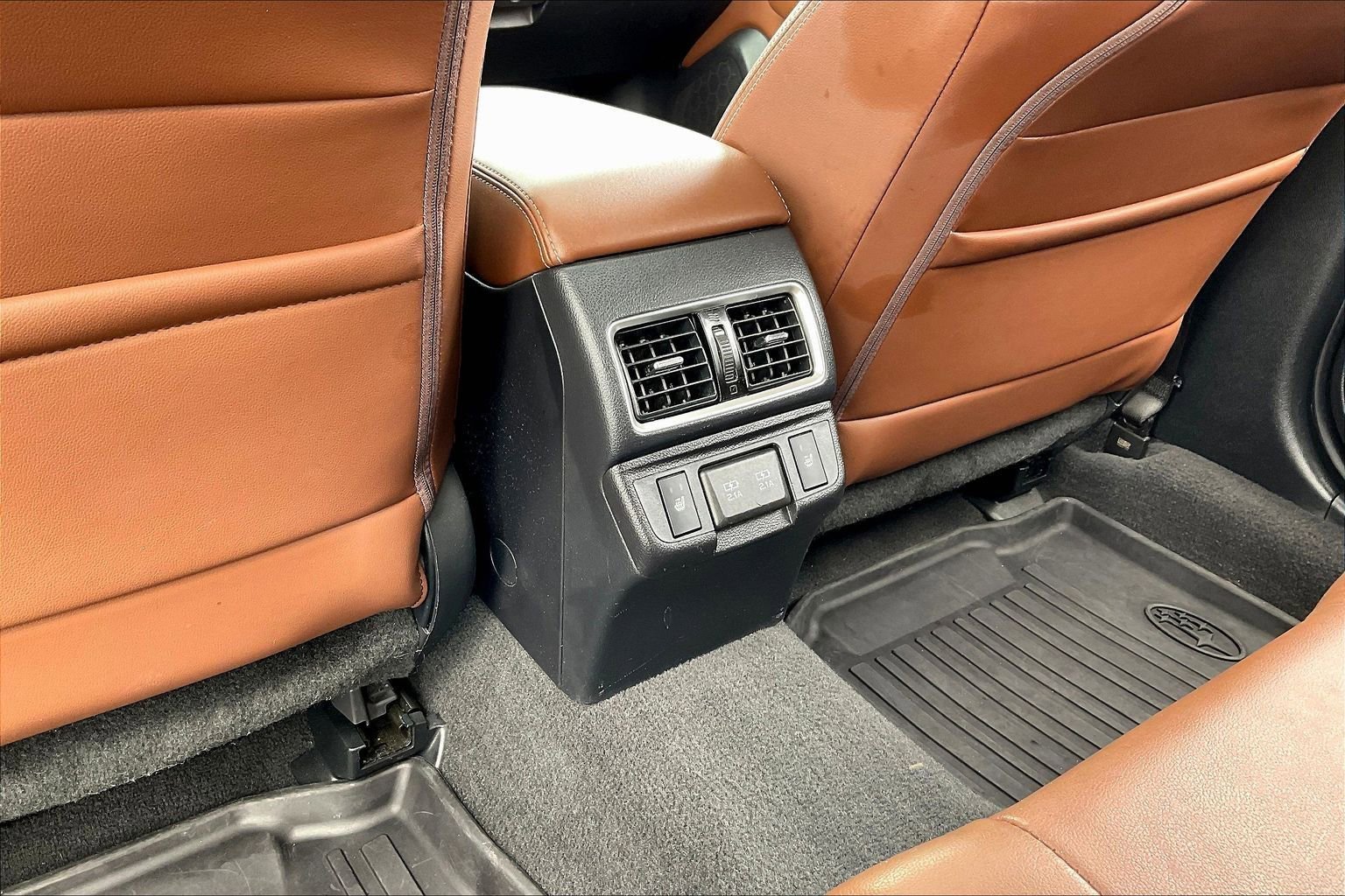 Used 2019 Subaru Outback 2.5i Touring w/ Popular Package #3A image 24