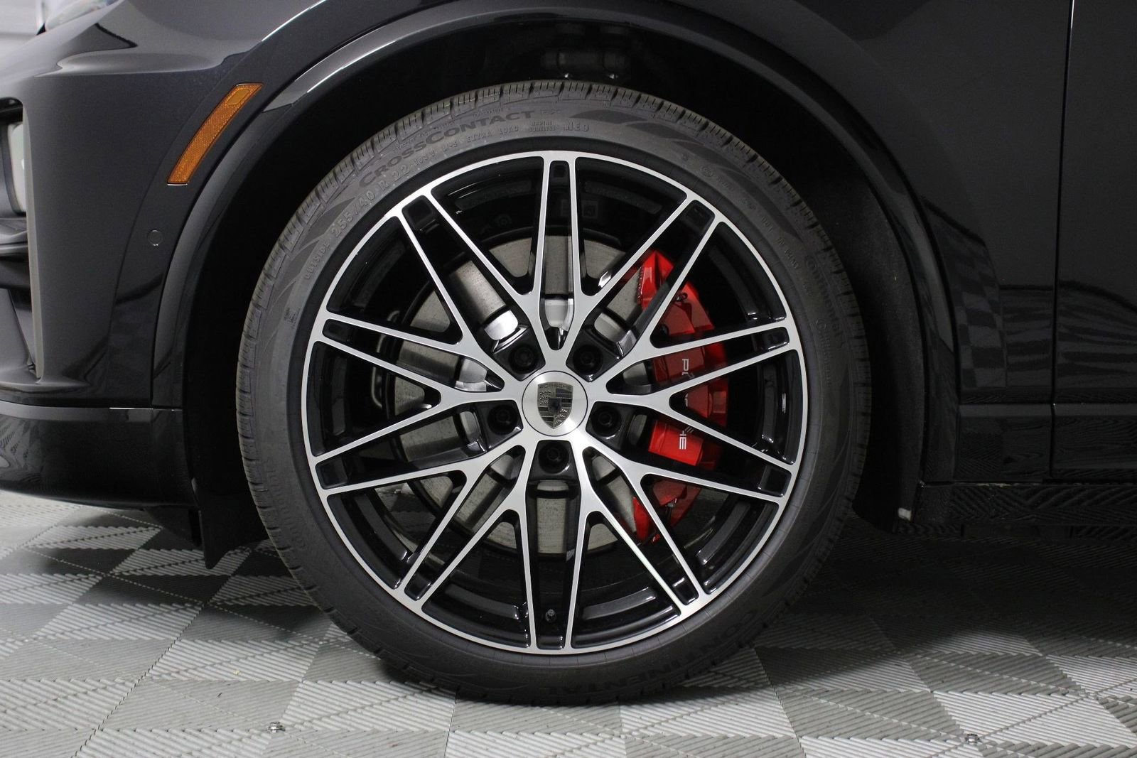 New 2026 Porsche Macan Turbo Electric image 17