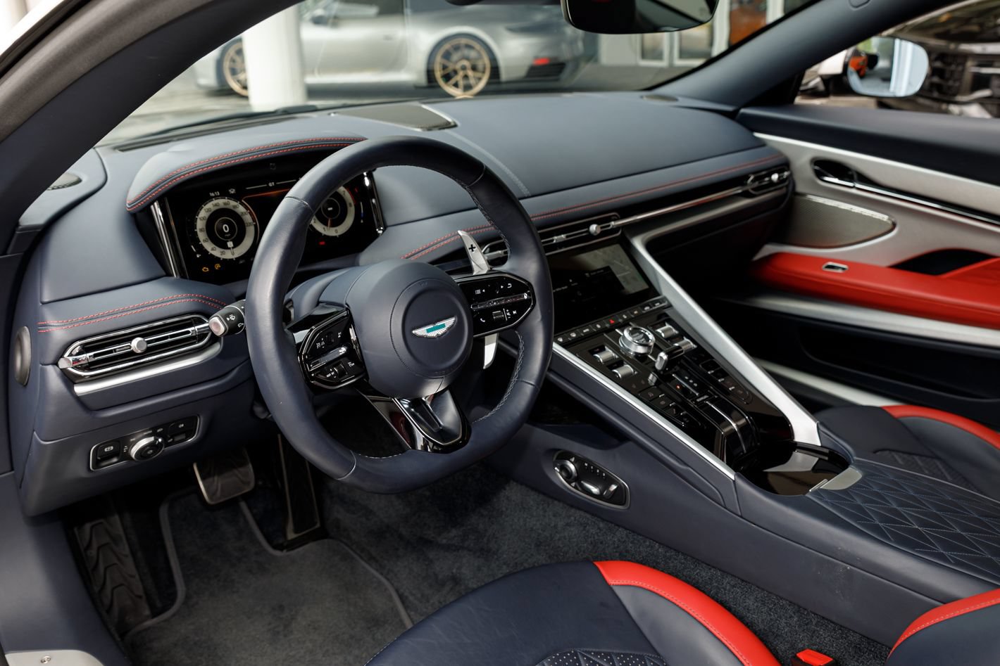 Used 2024 Aston Martin DB12 Coupe RWD image 43