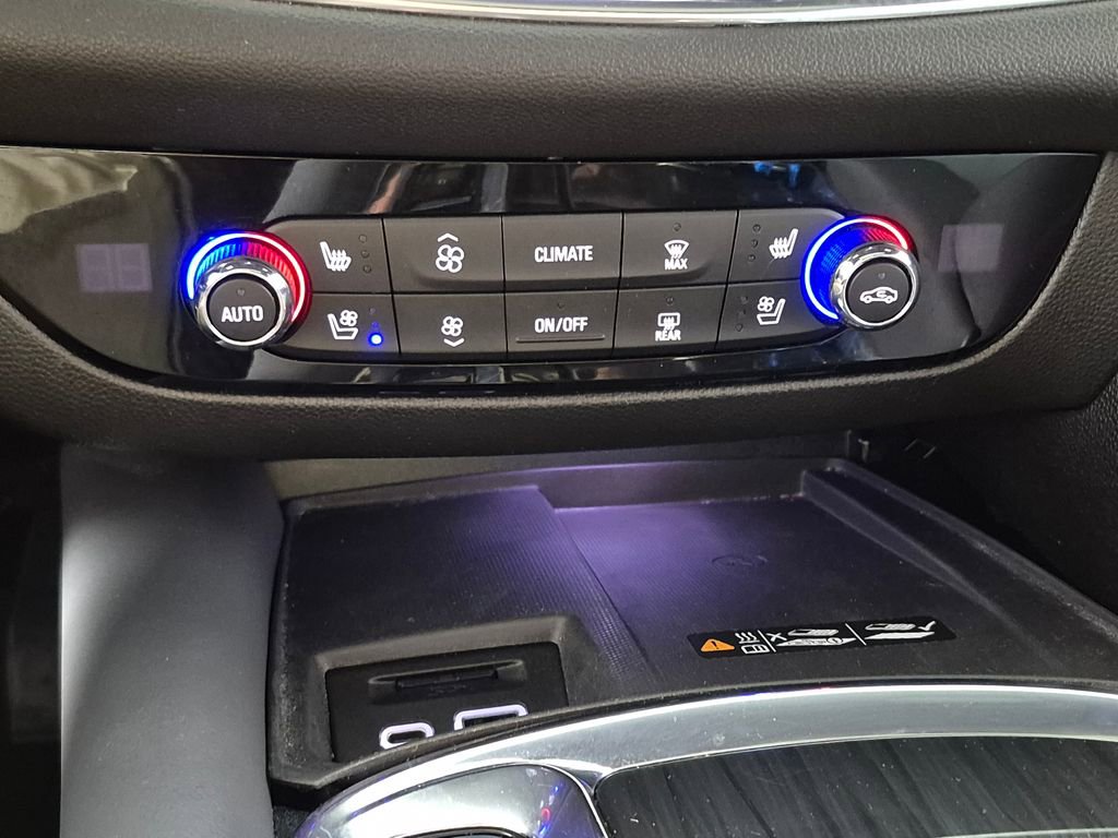 Certified 2023 Buick Enclave Premium w/ Experience Buick Package image 18