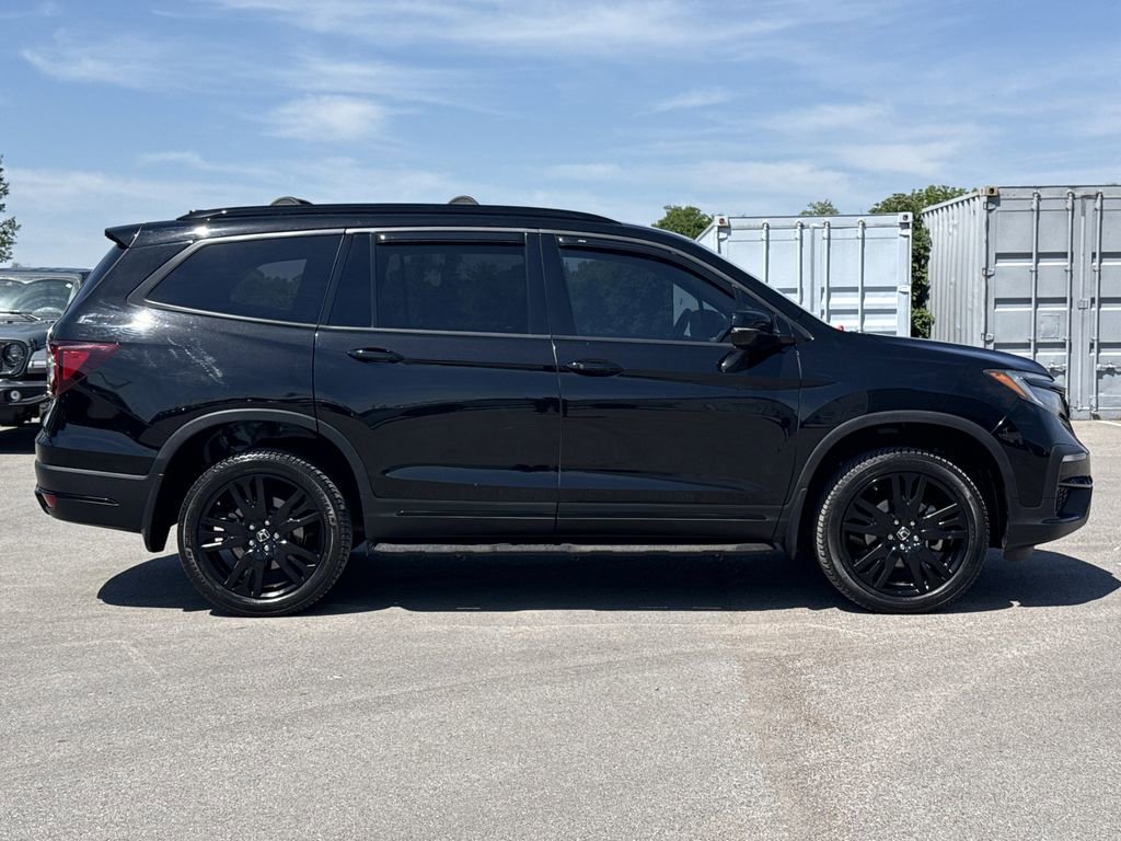 Used 2020 Honda Pilot Black Edition image 2