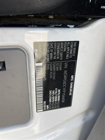 Used 2015 Mercedes-Benz Sprinter 2500 w/ Driver Efficiency Package image 7