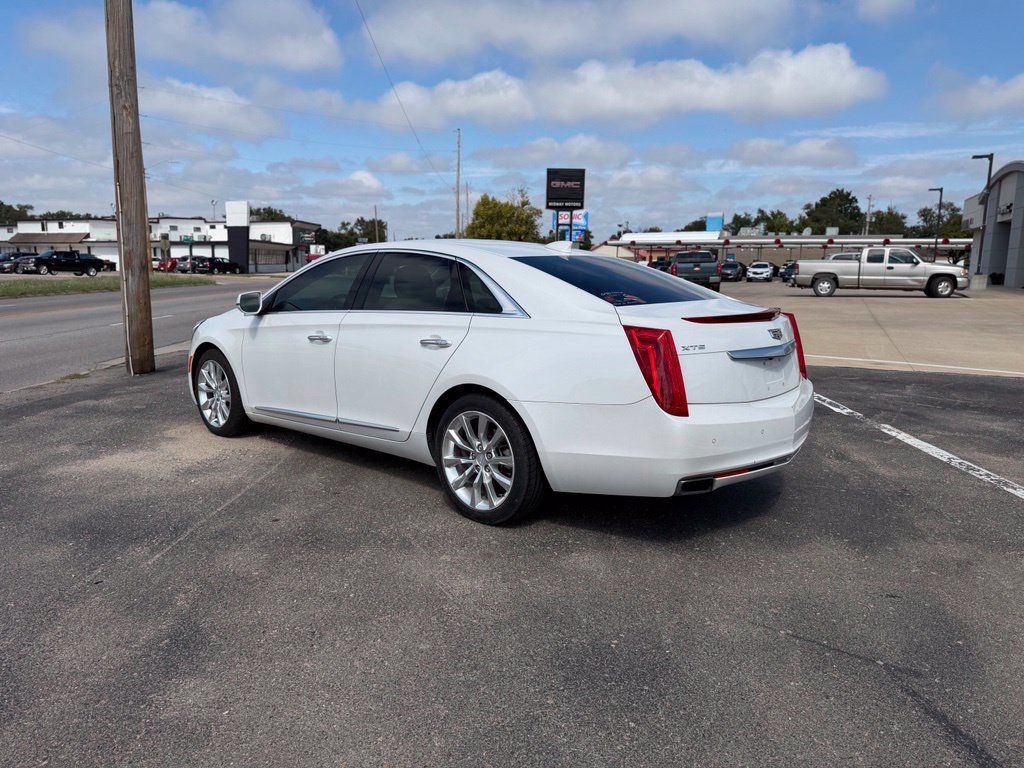 Used 2016 Cadillac XTS Luxury w/ Driver Awareness Package FWD image 5