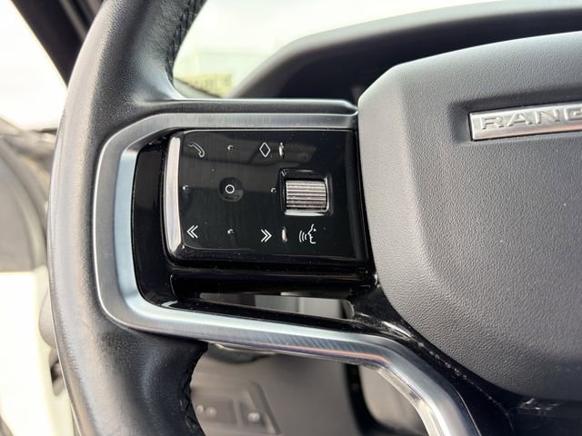 Used 2023 Land Rover Range Rover Velar R-Dynamic S image 8