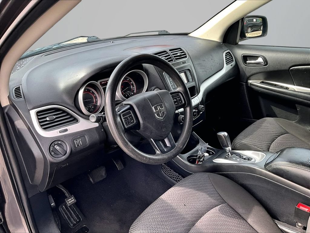Used 2019 Dodge Journey SE FWD image 15