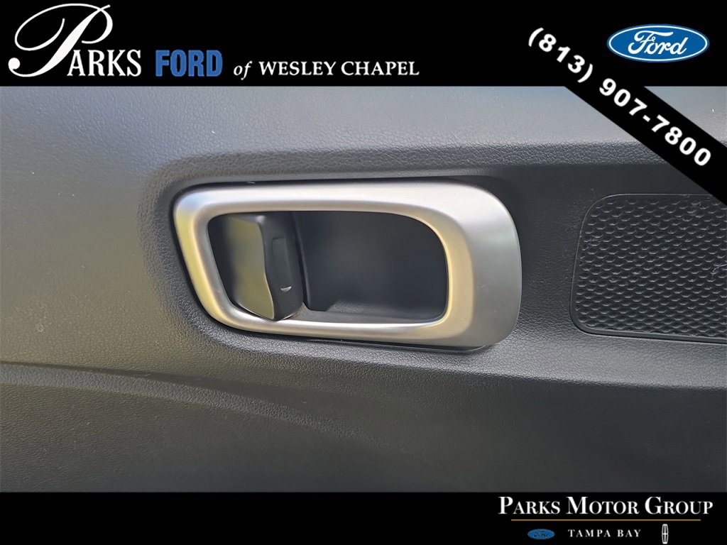 Used 2020 Hyundai Venue SE image 16