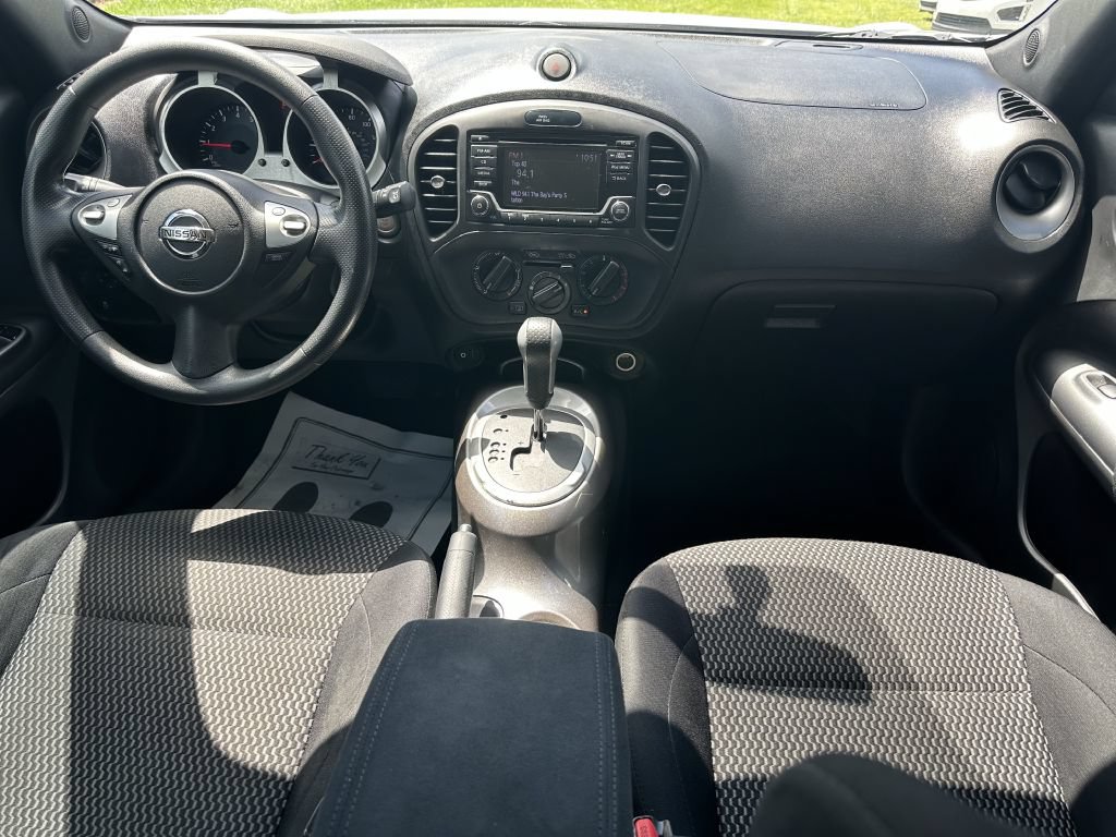 Used 2017 Nissan Juke S FWD image 8