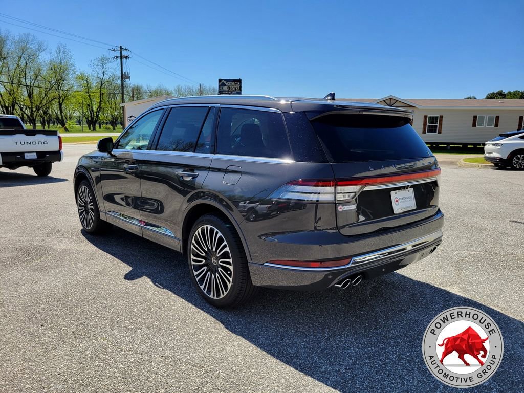 Used 2022 Lincoln Aviator Black Label w/ Dynamic Handling Package image 4