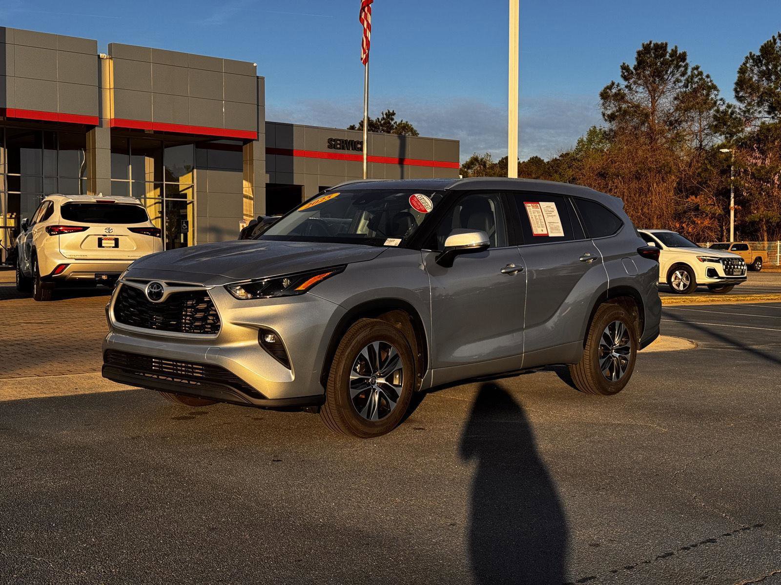 Certified 2025 Toyota Highlander XLE