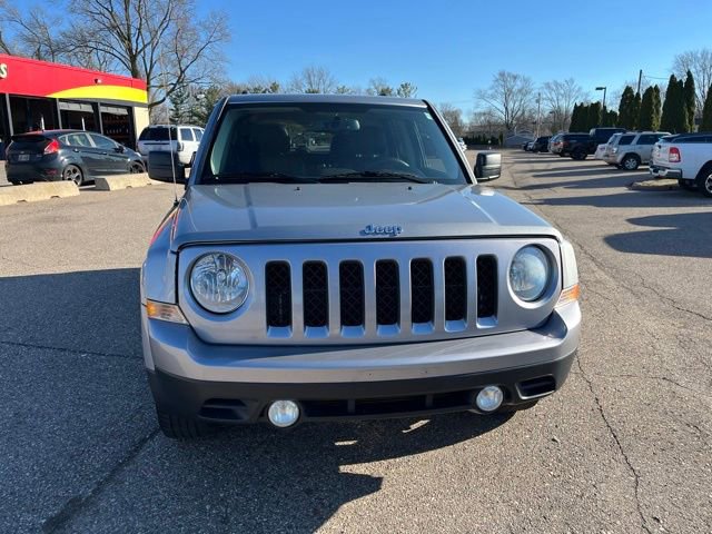 Used 2015 Jeep Patriot High Altitude image 9