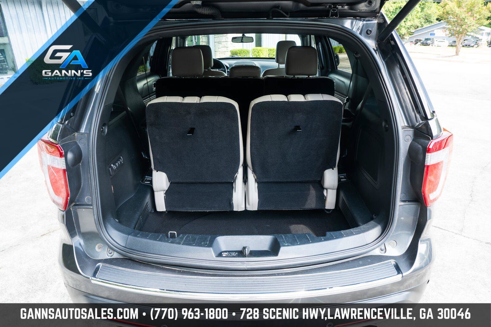 Used 2018 Ford Explorer Limited FWD image 8