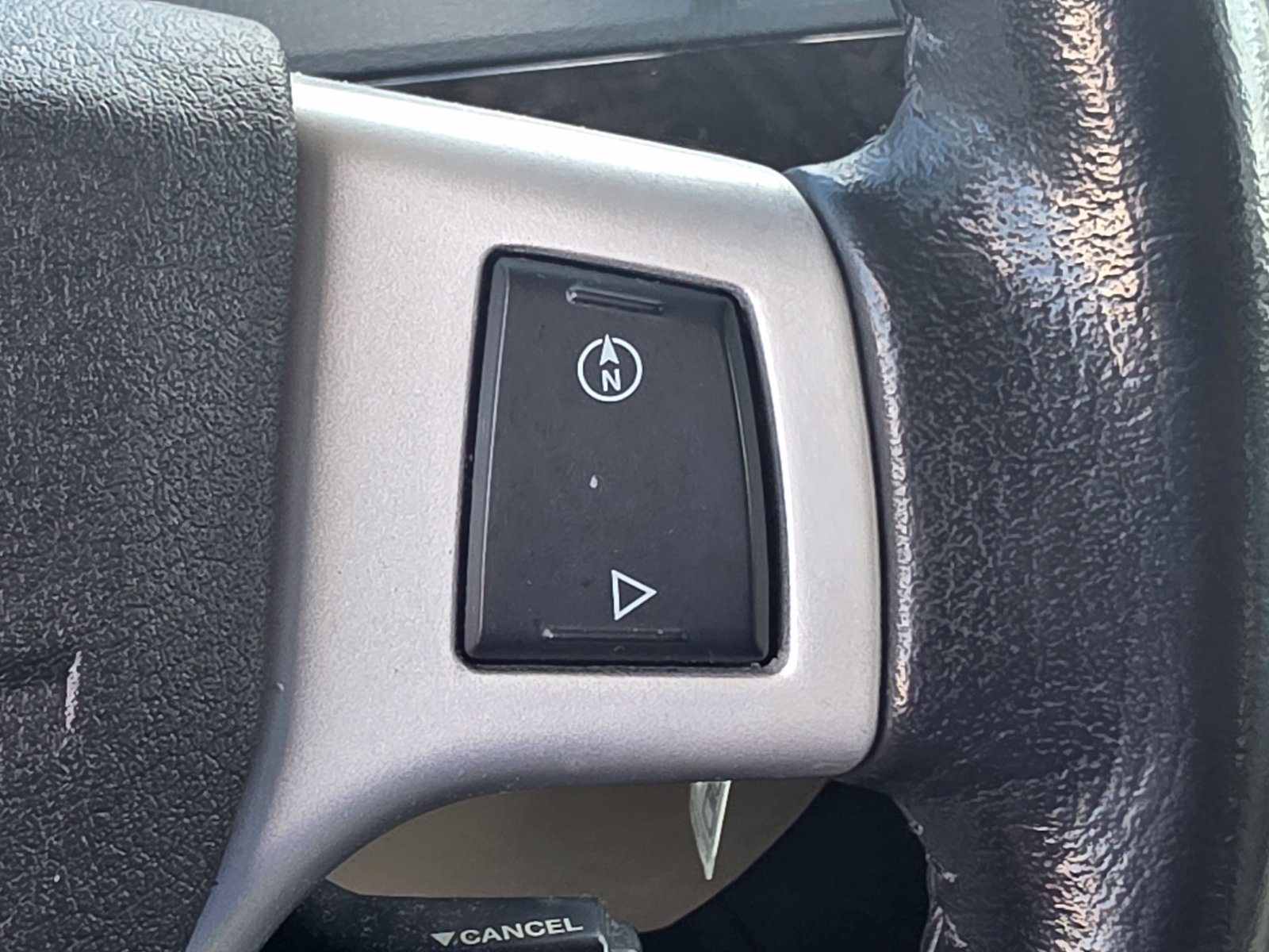 Used 2010 Dodge Grand Caravan SXT FWD image 29