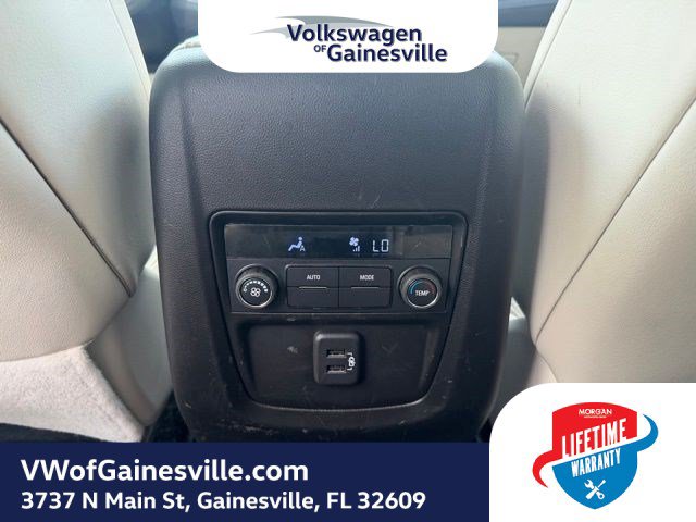 Used 2024 Buick Enclave Essence FWD image 14