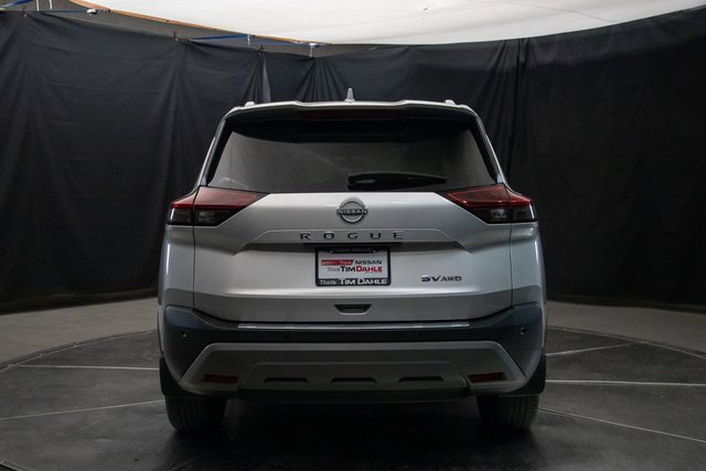 Used 2023 Nissan Rogue SV w/ SV Premium Package image 11