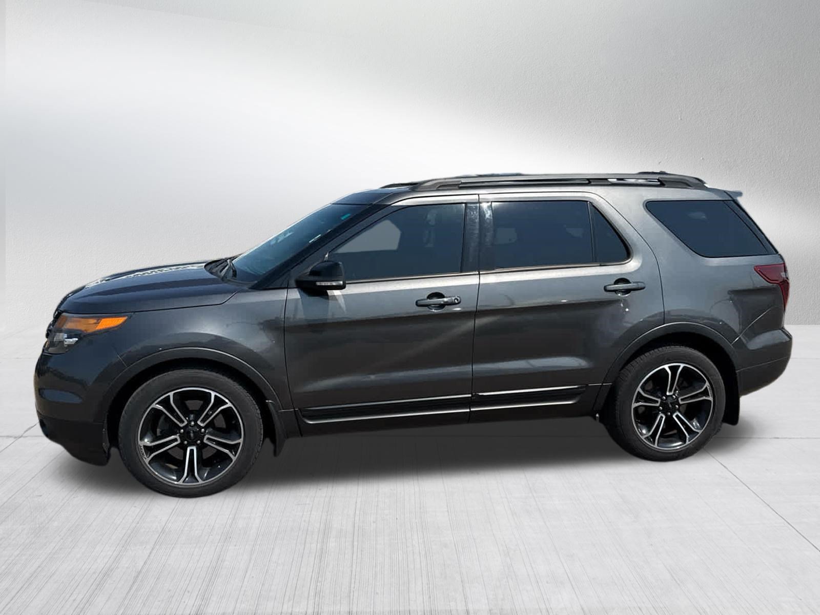 Used 2015 Ford Explorer Sport w/ Equipment Group 401A AWD/4WD image 5