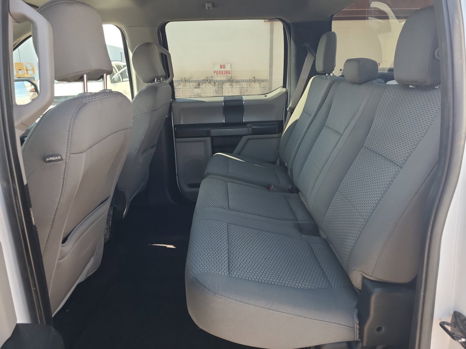 Used 2020 Ford F150 XLT image 23