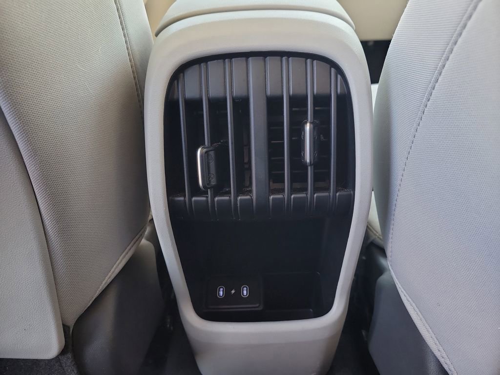 Used 2024 Hyundai Kona SEL image 12